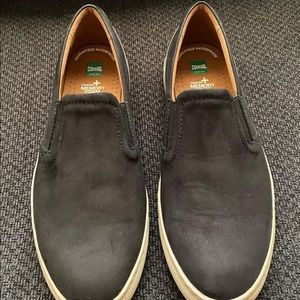 BLACK COUGAR SLIP ON SHOES WITH MEMORY FOAM